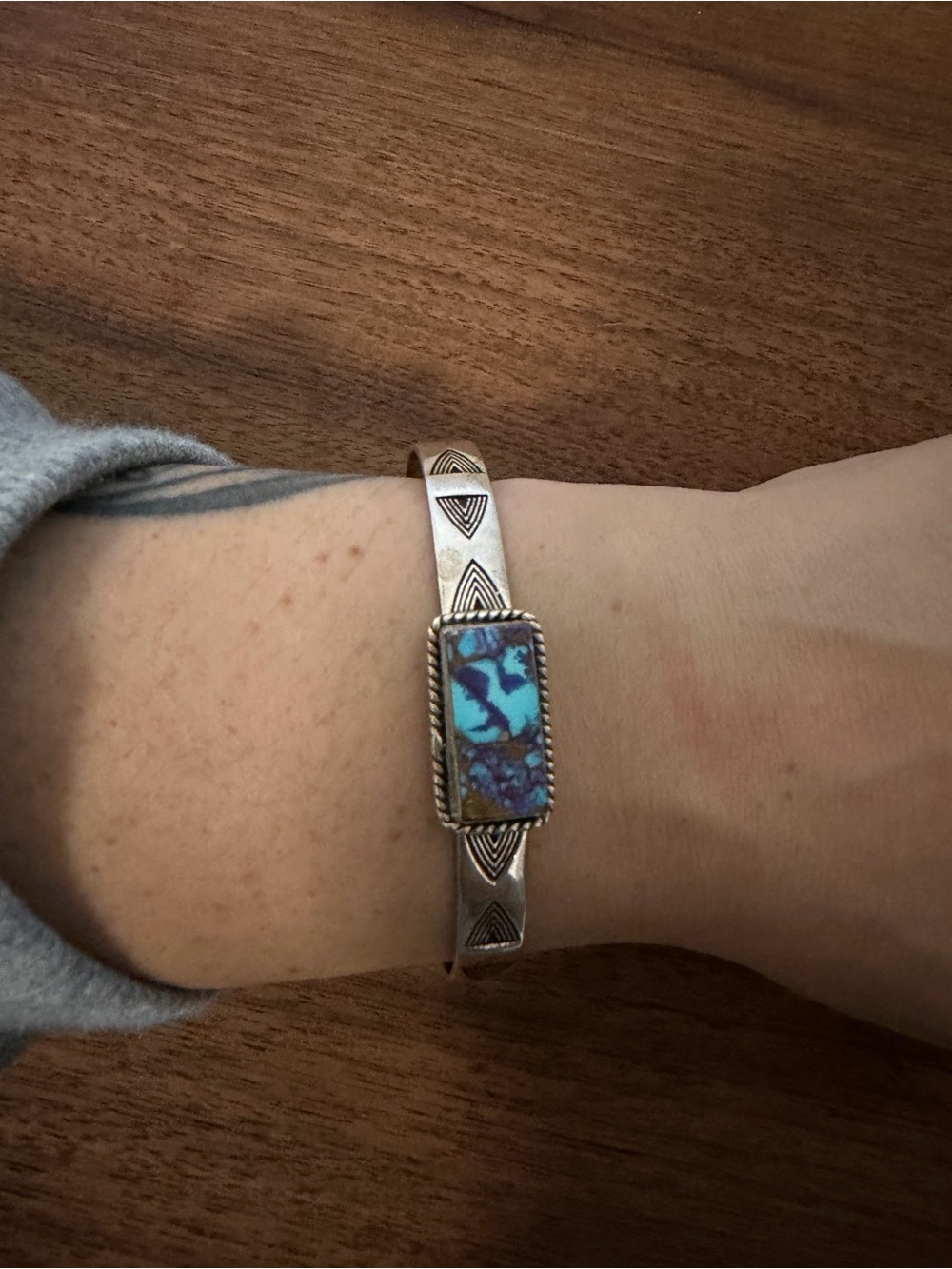 Nizhoni Traders Sterling Silver Purple Dream Turquoise Cuff Bracelet - Picture 4 of 4